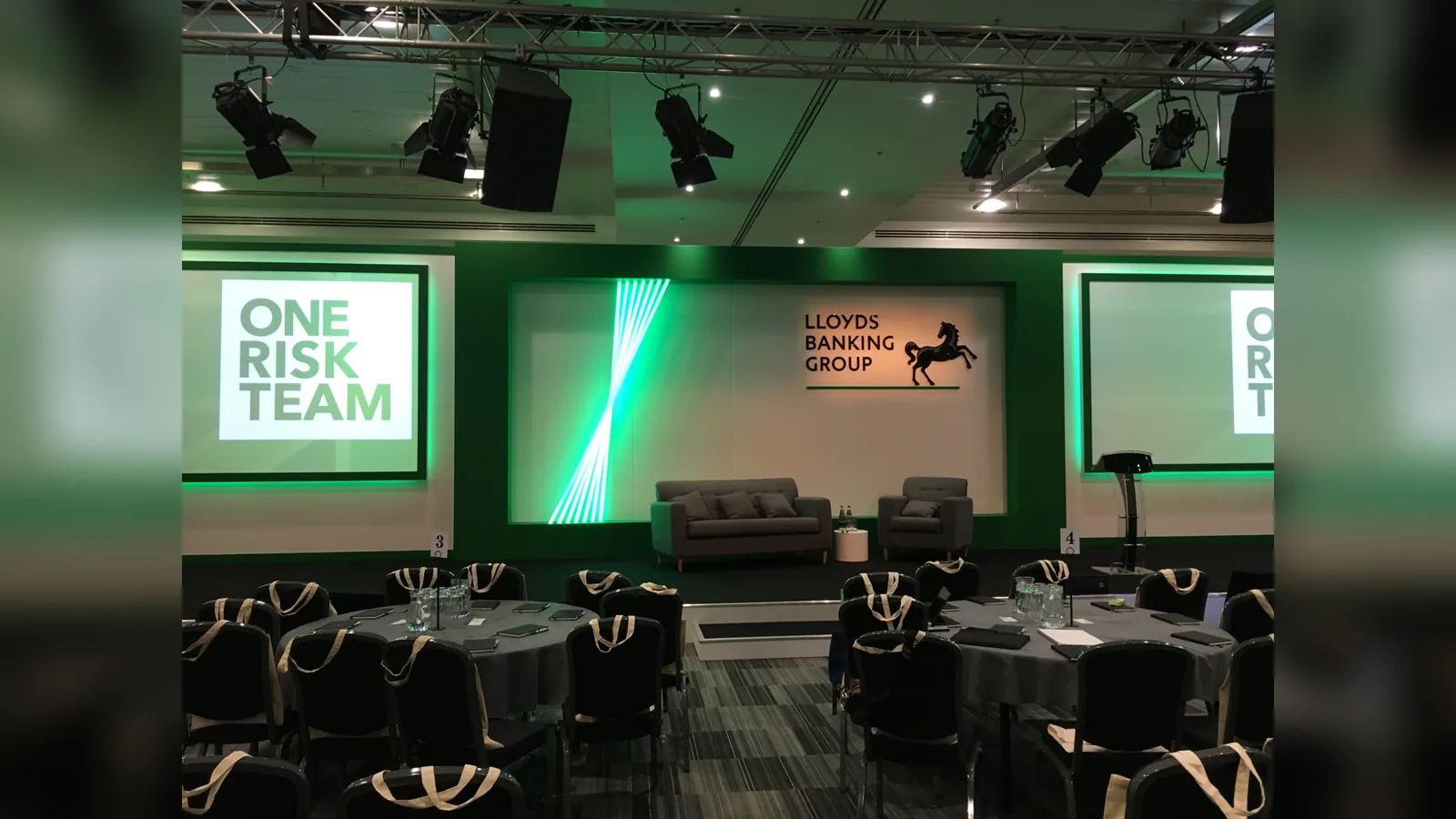 Live event scenic, lighting and AV — project image 9