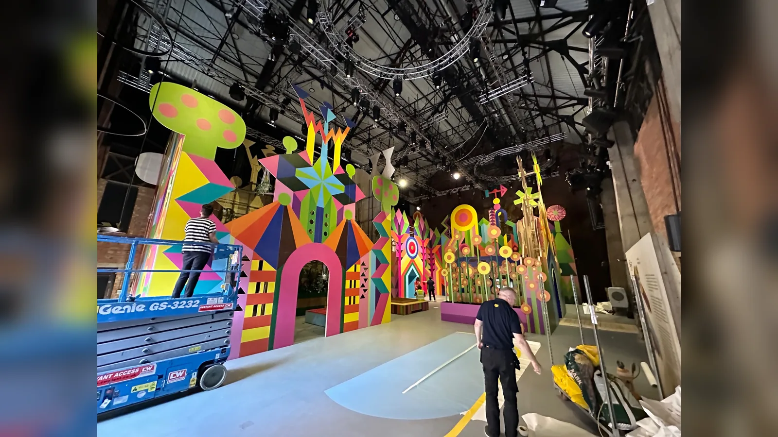 Brand activation and temporary build — project image 53